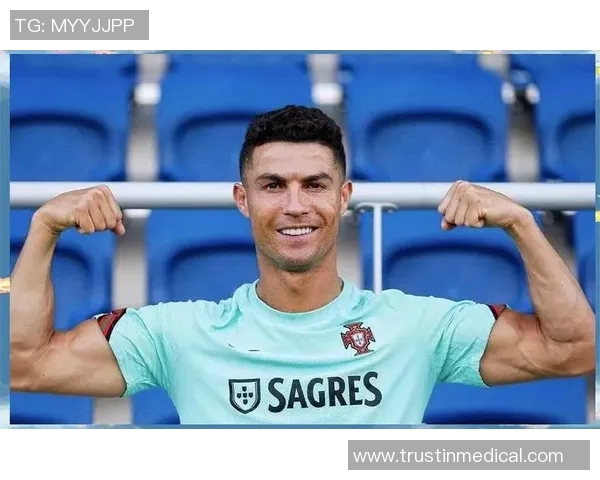 足球场上的明星与幽默背后的真相一部讽刺足球巨星的喜剧电影 足球场上的明星与幽默背后的真相一部讽刺足球巨星的喜剧电影